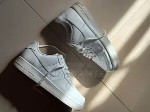 Nike Air Force 1 Low