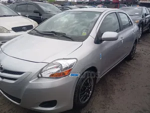 Toyota Yaris 1.5 Sedan 2008 Silver