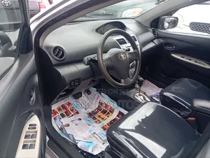 Toyota Yaris 1.5 Sedan 2008 Silver