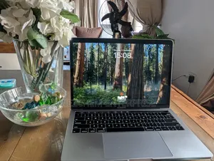Laptop Apple MacBook Pro 2019 16GB Intel Core i7 SSD 1T