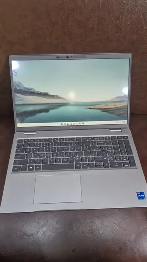 Laptop Dell Latitude 5520 16GB Intel Core i7 SSD 512GB