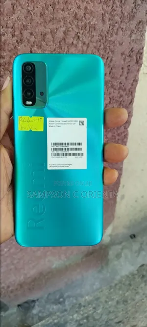 Mobile Phone 64 GB Green