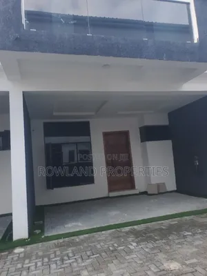 4bdrm Duplex in Ikota G.R.A Estate for rent
