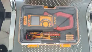 INGCO 1000A Digital Clamp Meter for AC/DC Current Measurement