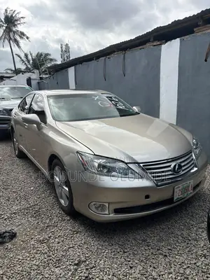 Lexus ES 2012 Gold