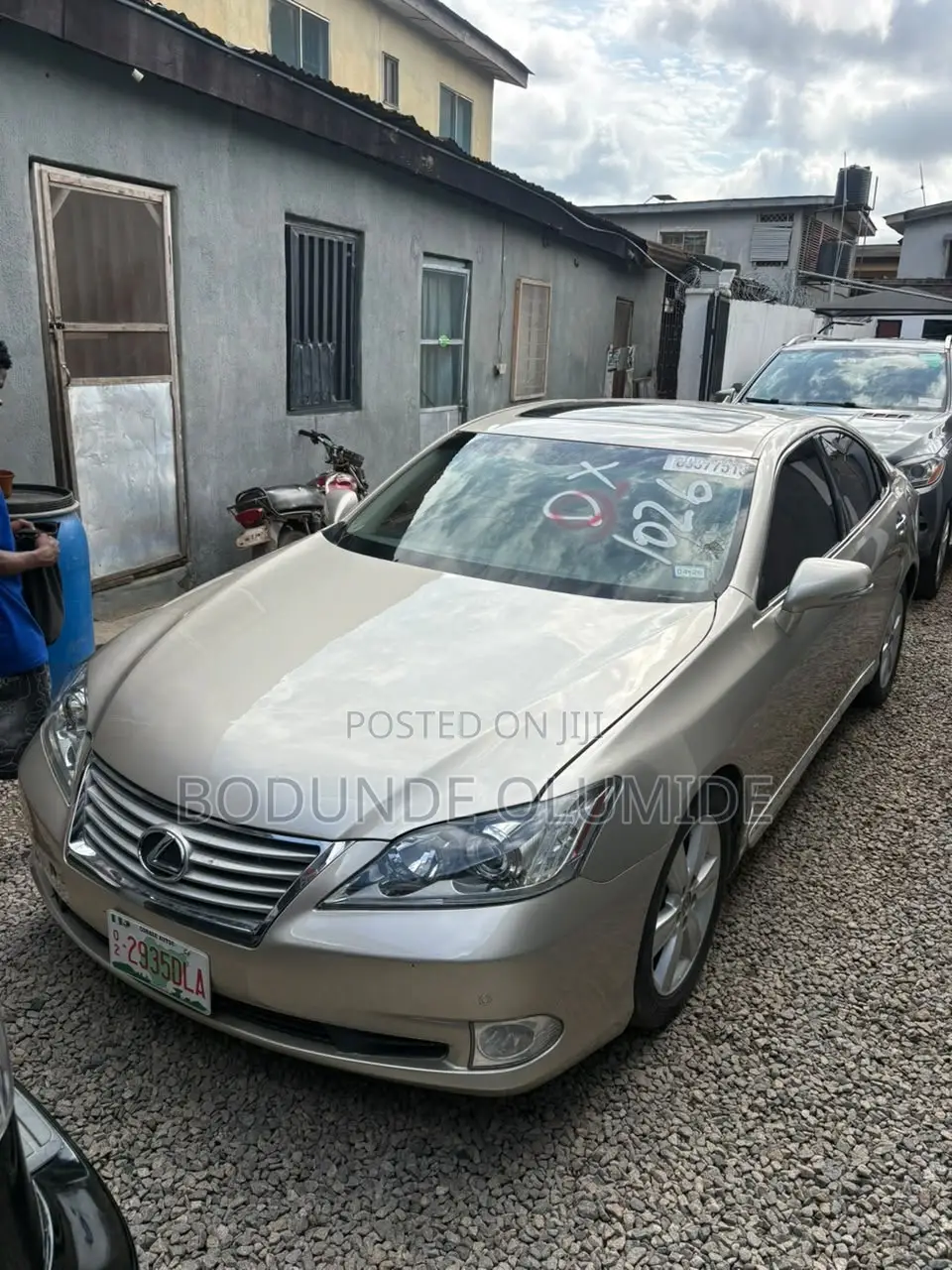 Lexus ES 2012 Gold