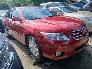 Toyota Camry XLE V6 4dr Sedan (3.5L 6cyl 6AM) 2010 Red