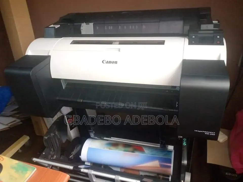 Canon Tm200