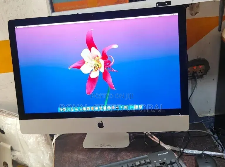 Desktop Computer Apple iMac 16GB Intel Core i5 SSD 256GB