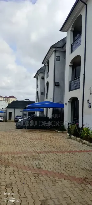 2bdrm Block of Flats in Charlton 2, Life Camp for rent