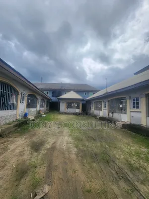 12bdrm Block of Flats in Kings Close, Obio-Akpor for sale