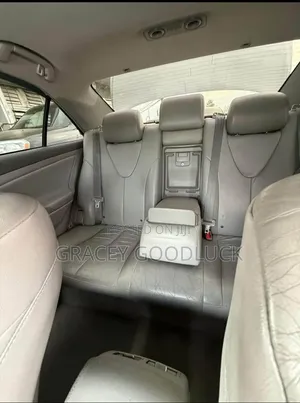 Toyota Camry 2011 Silver