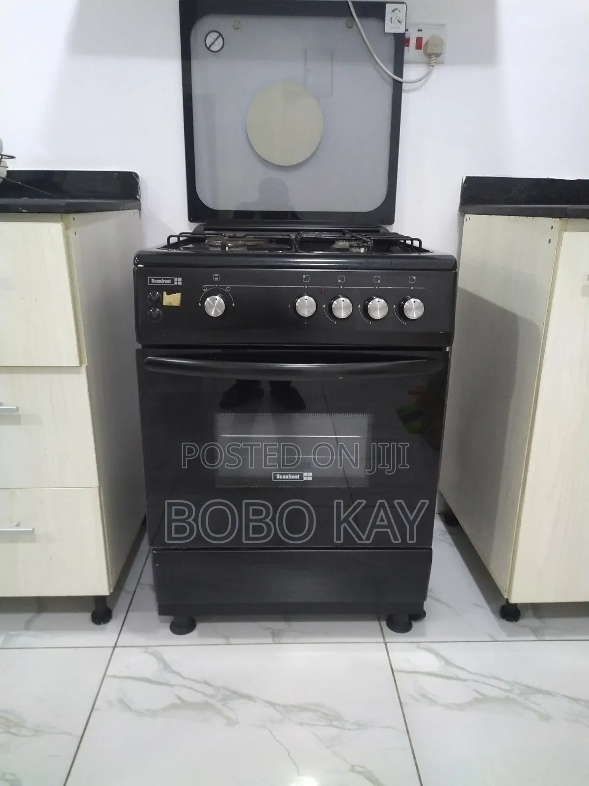 Scanfrost Gas Cooker