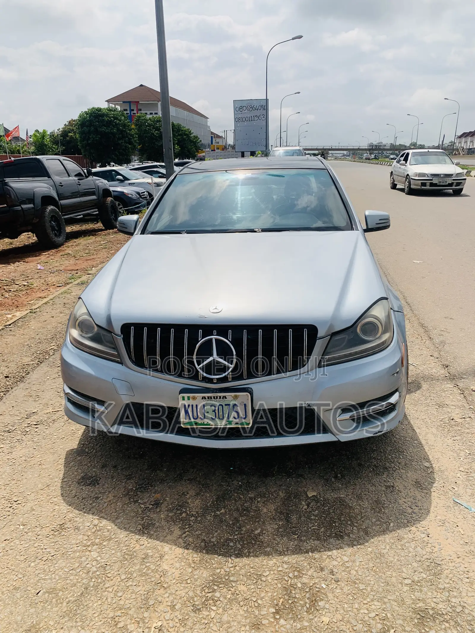 Mercedes-Benz C350 2013 Blue