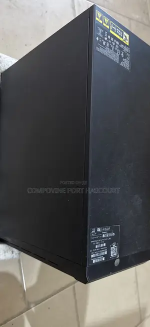 HPE ProLiant Compute DL110 Gen12 8GB Intel Xeon SSHD (Hybrid) 160GB