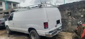 Ford E250 2013 White