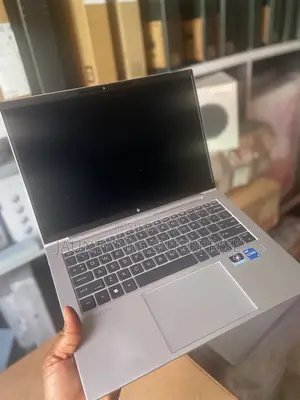 Laptop HP EliteBook 840 G8 16GB Intel Core i7 SSD 256GB