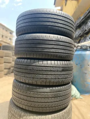 255/50 R19 Continental Tire