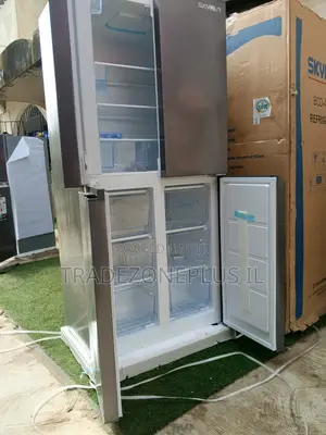 SkyRun 450HC Refrigerator – Cool, Spacious Stylish
