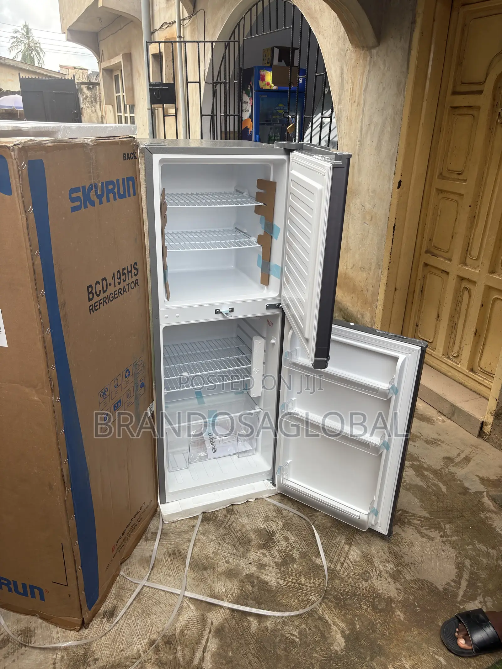 Skyrun BCD-195 Dependable Refrigerator