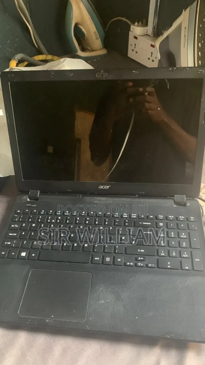 Laptop Acer 6GB HDD+SSD 256GB