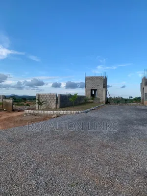 Access Gate Estate Apo Wassa