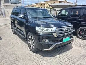 Toyota Land Cruiser Prado 2012 Black