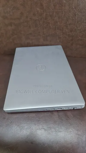 Laptop Dell Latitude 5520 8GB Intel Core i5 SSD 256GB