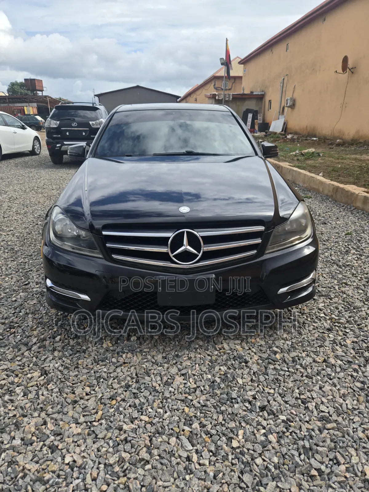 Mercedes-Benz C300 2014 Black