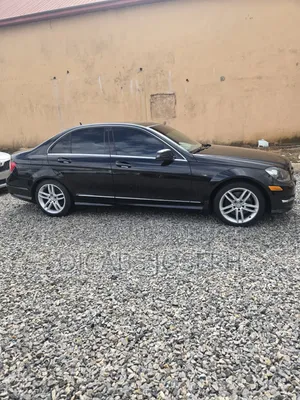 Mercedes-Benz C300 2014 Black