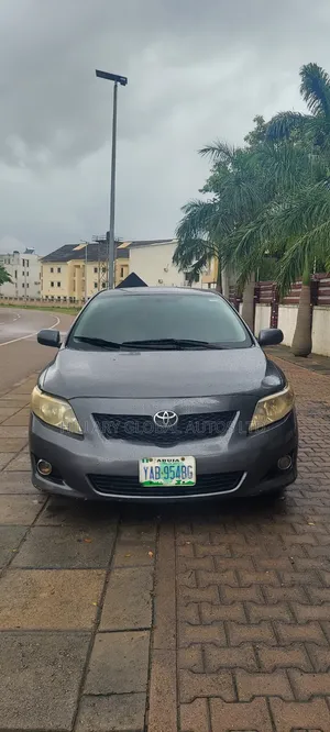 Toyota Corolla LE 4dr Sedan (1.8L 4 cyl 4A) 2009 Gray