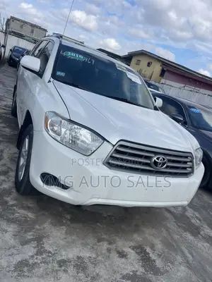 Toyota Highlander SE 2010 White
