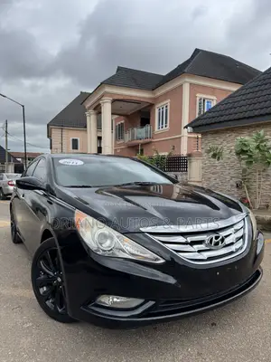 Hyundai Sonata SE Sedan FWD (2.4L 4cyl 6A) 2011 Black