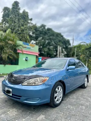 Toyota Camry 2004 Blue