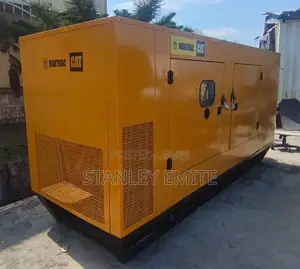Very Clean 1300 Series 200kVA CAT Generator for RENT
