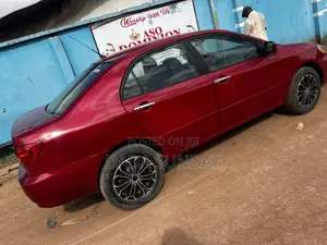 Toyota Corolla 2005 Red