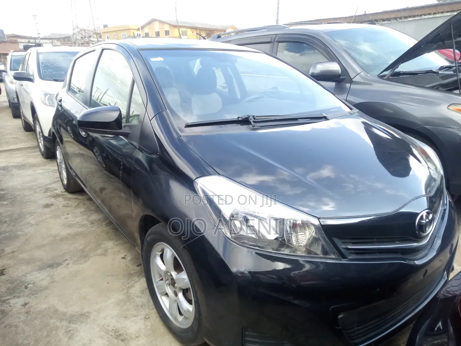 Toyota Yaris 2012 Black