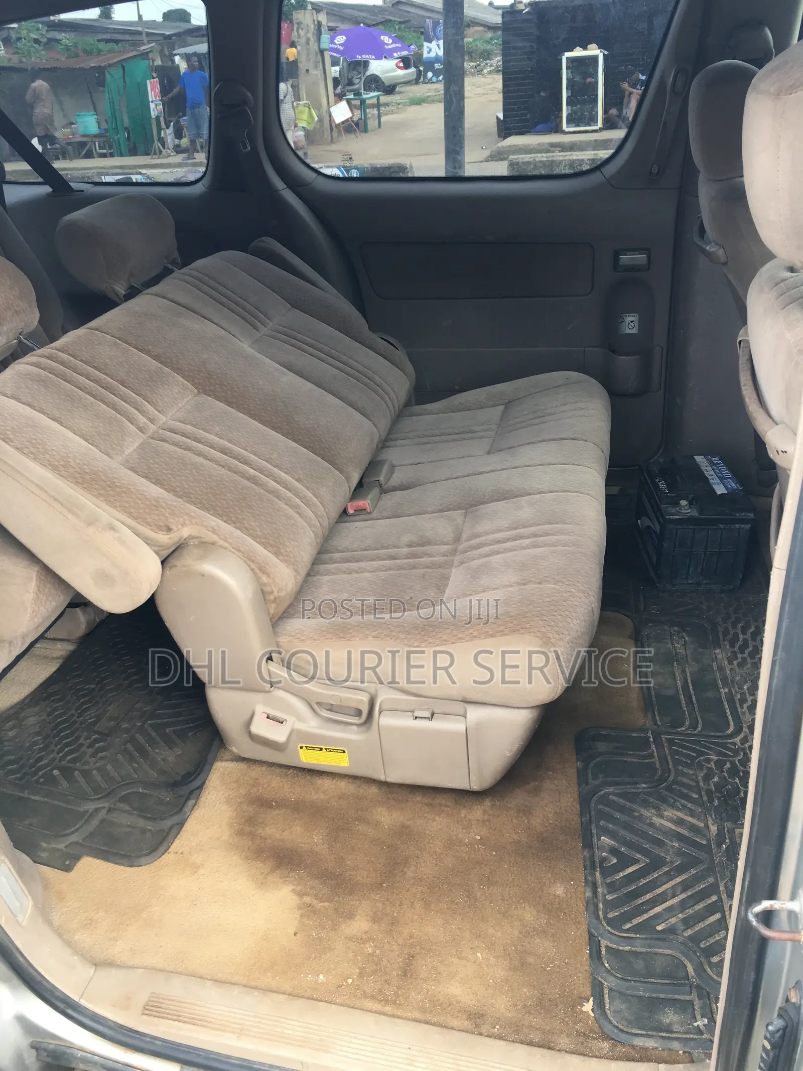 Toyota Sienna 2000 Silver