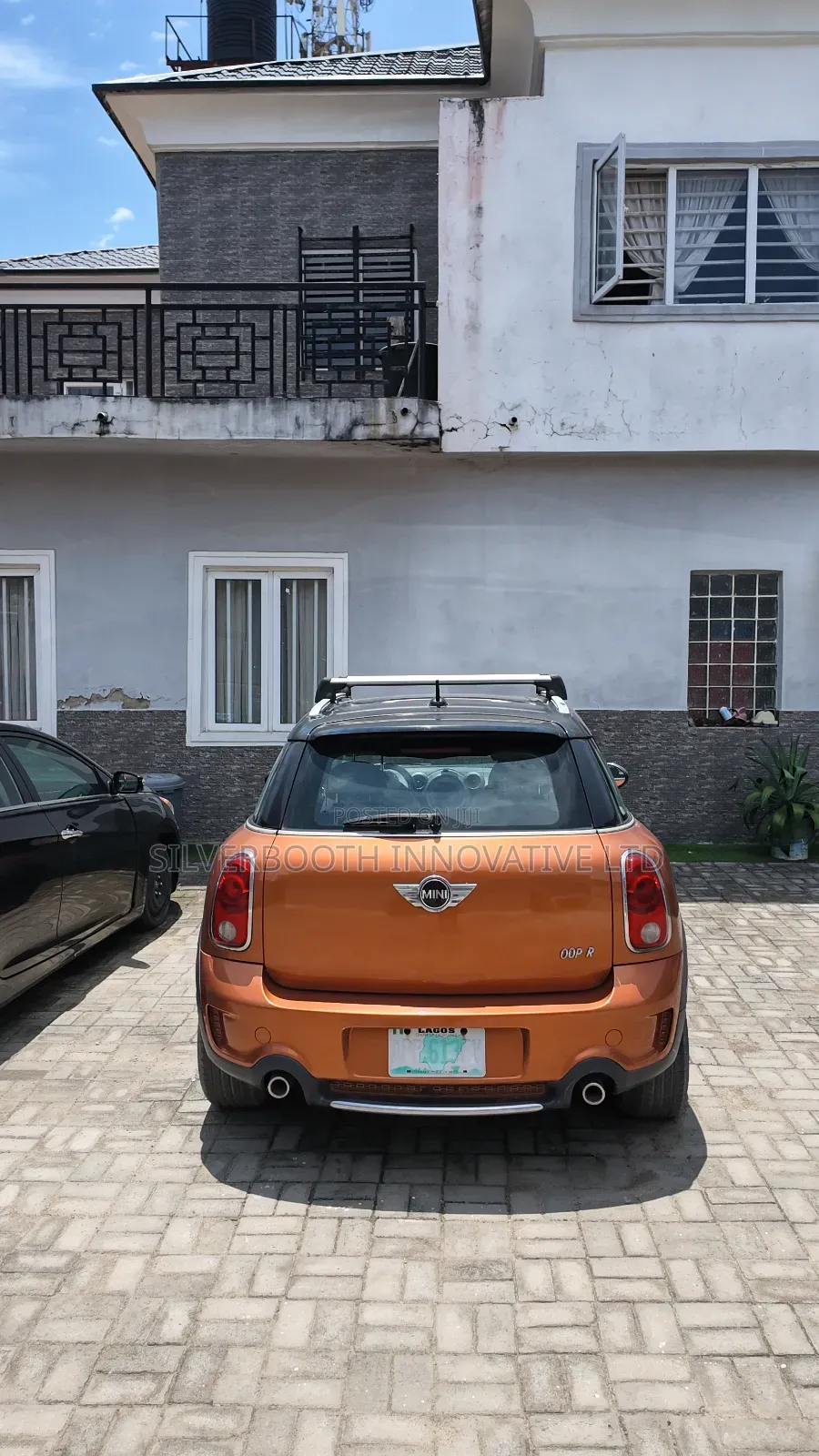 Mini Cooper 2013 Orange