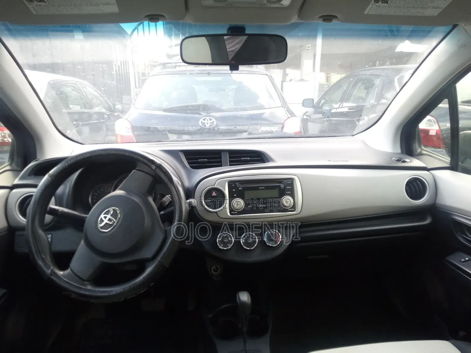 Toyota Yaris 2012 Black
