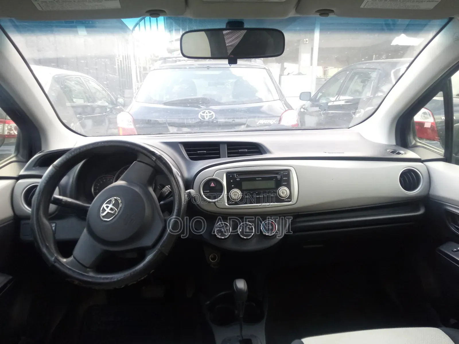 Toyota Yaris 2012 Black