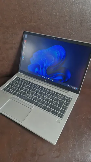 Laptop HP EliteBook 845 G7 8GB AMD Ryzen 5 SSD 256GB