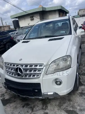Mercedes-Benz M Class ML 350 4Matic 2011 White