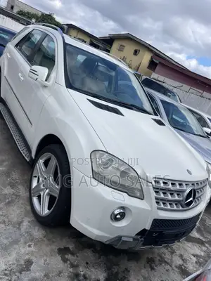 Mercedes-Benz M Class ML 350 4Matic 2011 White