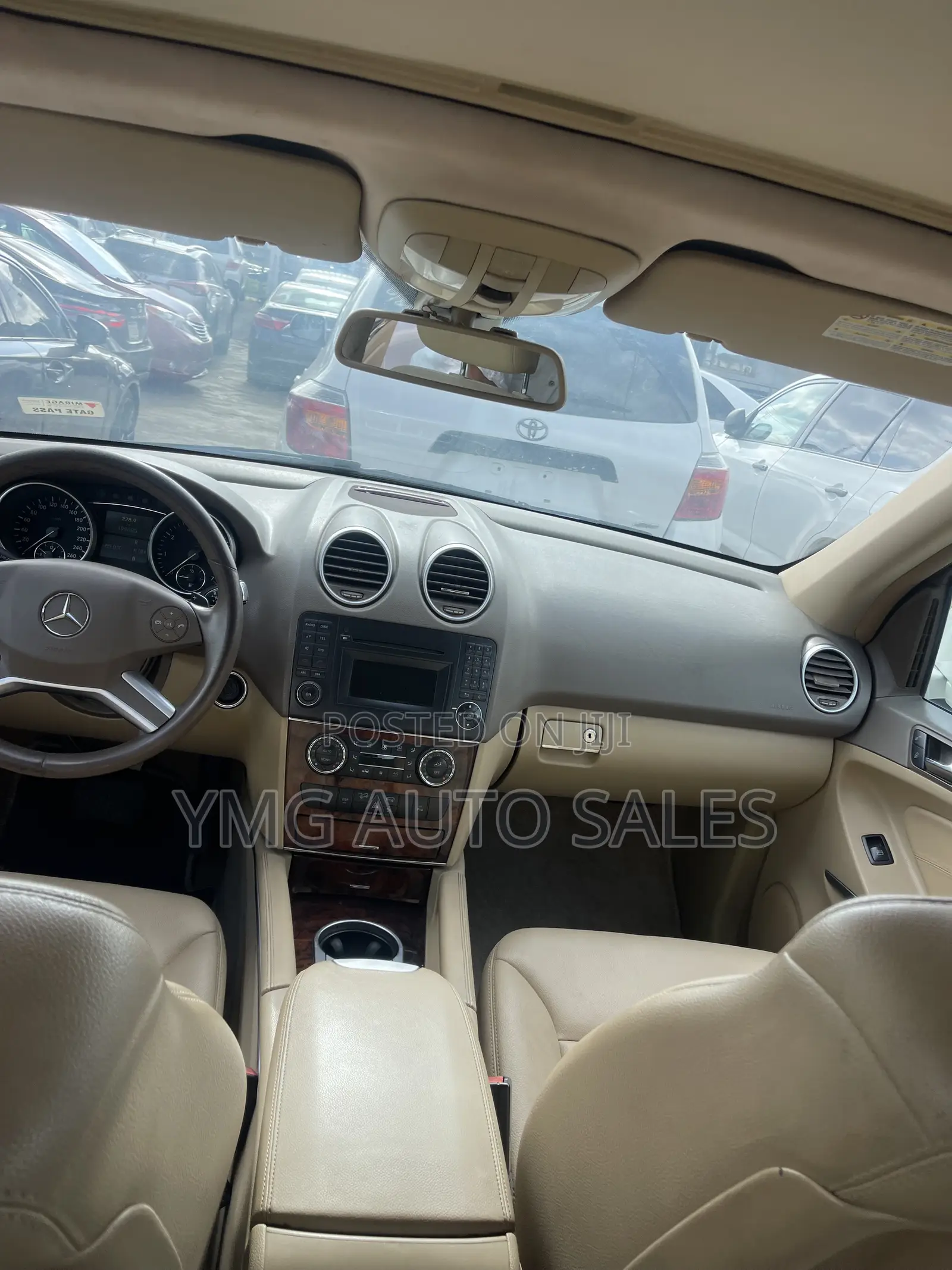 Mercedes-Benz M Class ML 350 4Matic 2011 White
