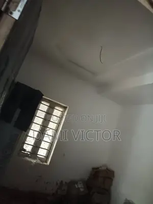 Mini Flat in Iwaya for rent