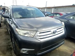 Toyota Highlander 2013 Gray