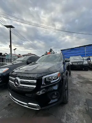 Mercedes-Benz GLB-Class GLB 250 4MATIC 2022 Black