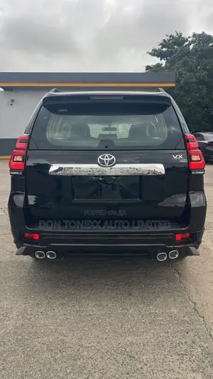Toyota Land Cruiser Prado 2.7 2019 Black