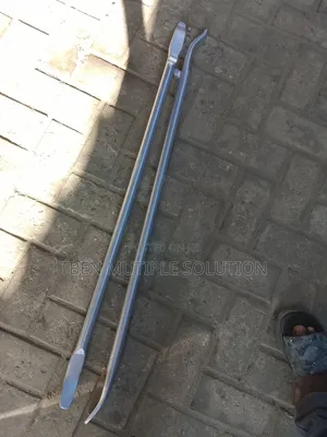 Heavy-Duty Metal Tyre Levers for Trucks